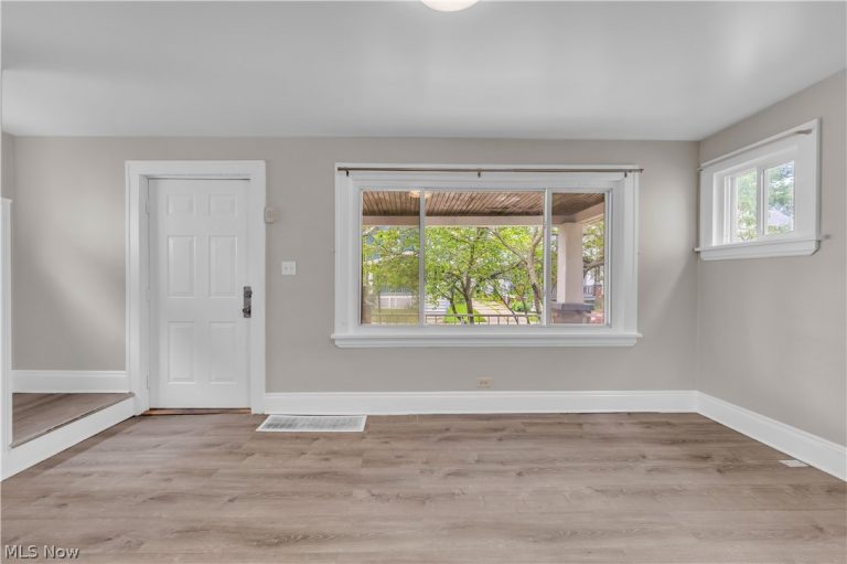 3407 91st Street, Cleveland, OH - Photo 5