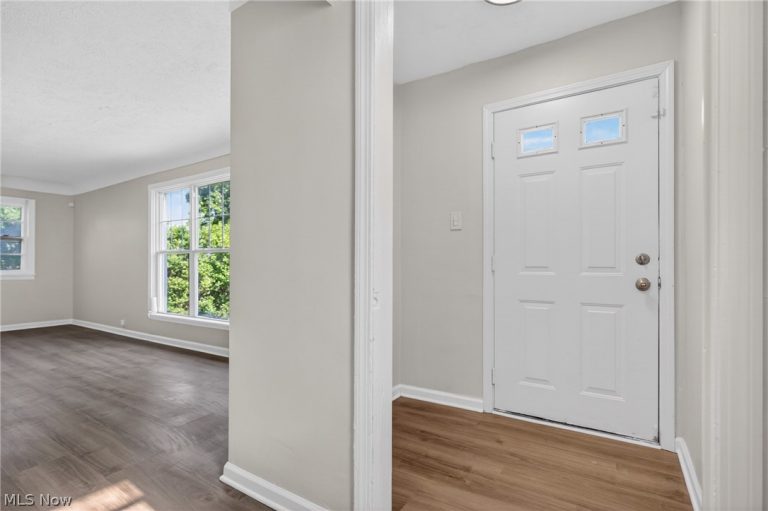 16218 Telfair Avenue, Cleveland, OH - Photo 6