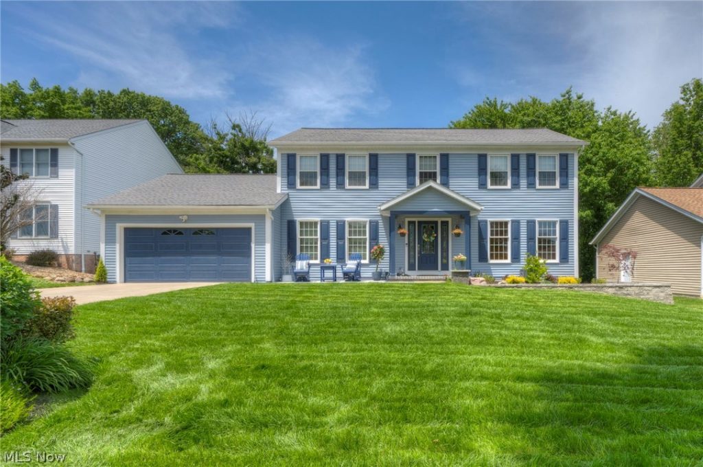 19990 Winding Trail, Strongsville, OH