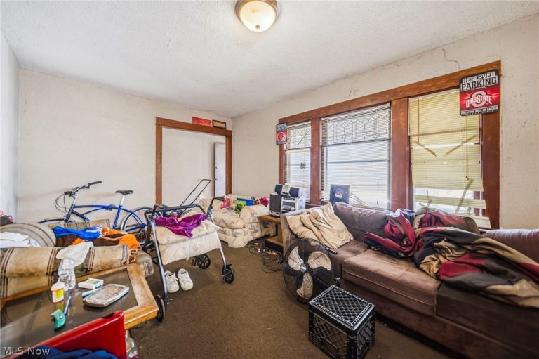 3123 94th Street, Cleveland, OH - Photo 6