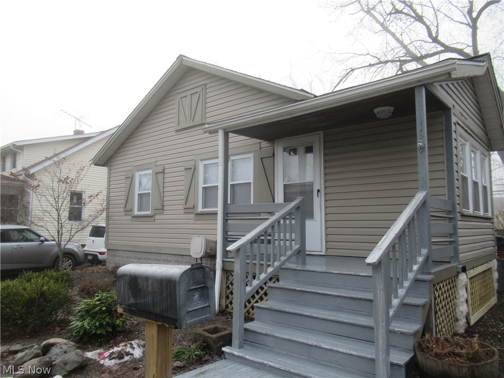 5112 Haverford Drive, Lyndhurst, OH