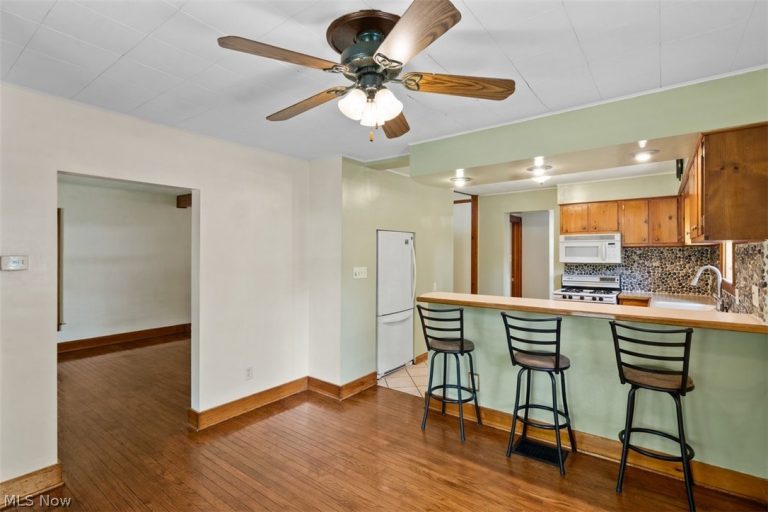6632 Pleasant Avenue, Kent, OH - Photo 8