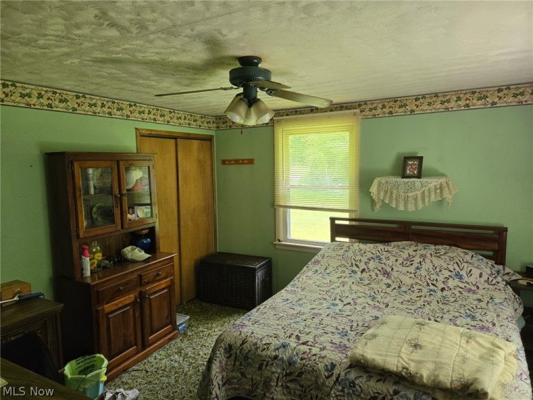 348 Fox Lake Road, Wooster, OH - Photo 5