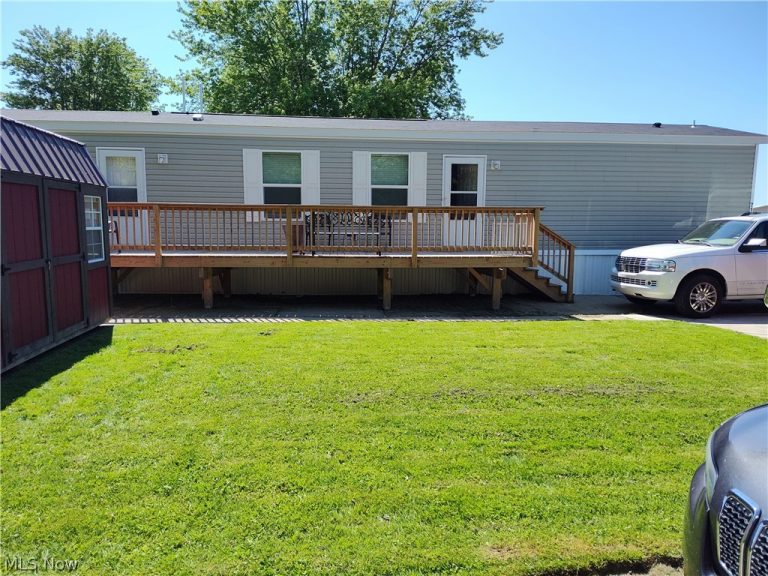 4534 Lake Road East #71, Geneva on the Lake, OH, 44041