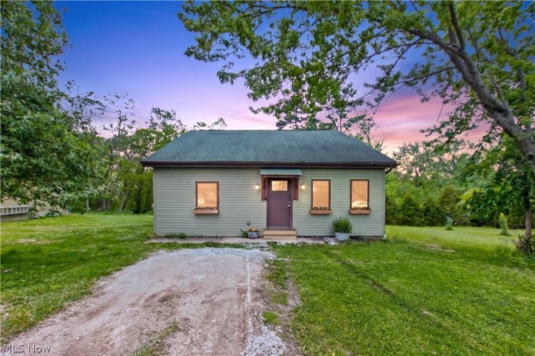 18500 Bennett Road, North Royalton, OH - Photo 4