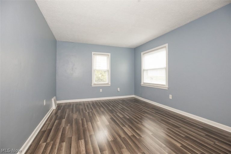1258 Crestview Avenue, Akron, OH - Photo 6