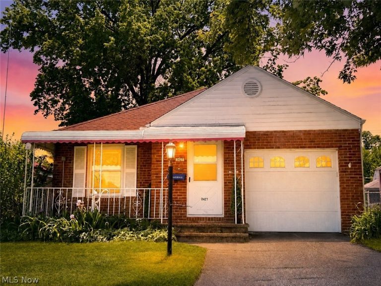 2427 Fortune Avenue, Parma, OH, 44134