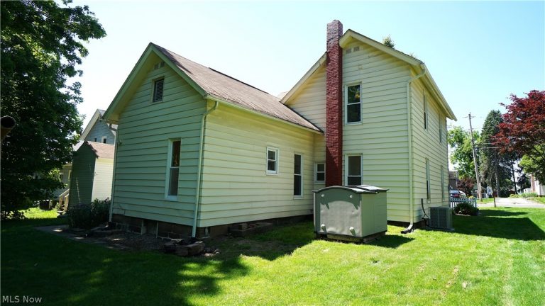 81 Marion Street, Doylestown, OH - Photo 6