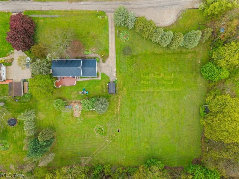 1203 Township Road 1526, Ashland, OH - Photo 3