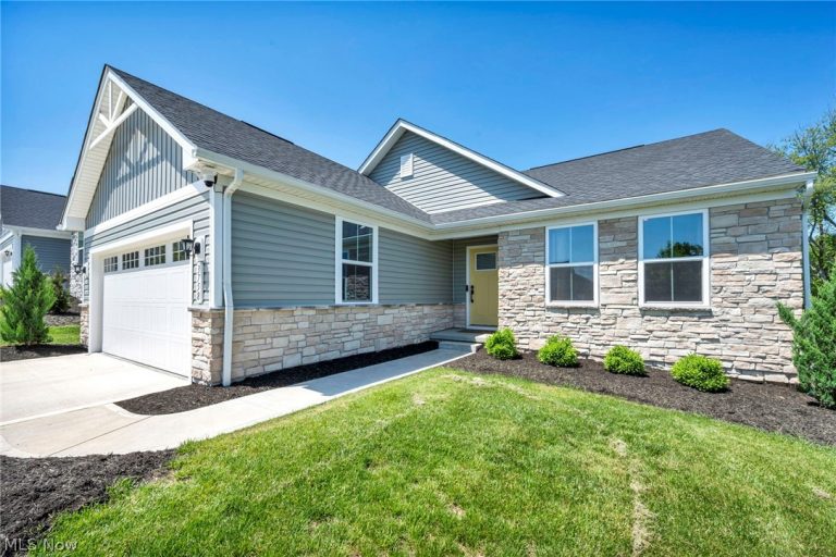 3758 Bradley Road, Norton, OH - Photo 3