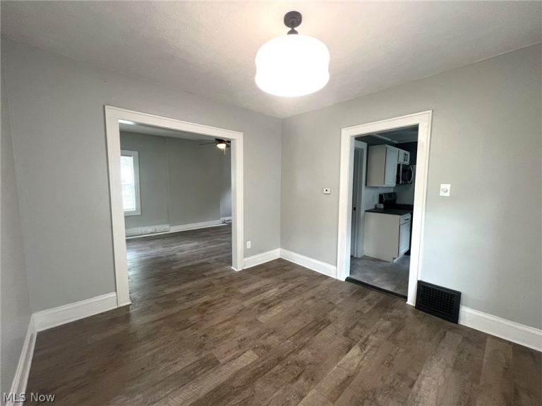 31 Brookside Avenue, Akron, OH - Photo 6