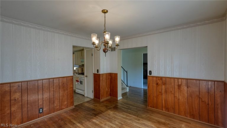 63075 Ridgewood Drive, Cambridge, OH - Photo 6