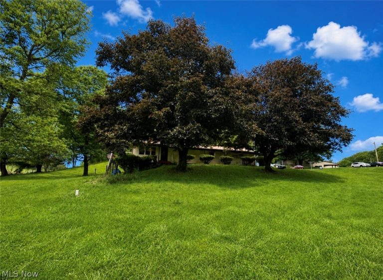7464 Claysville Road, Cambridge, OH, 43725