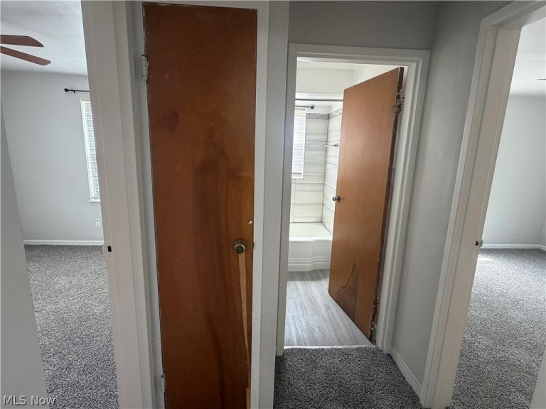 47 Parkgate, Austintown, OH - Photo 8