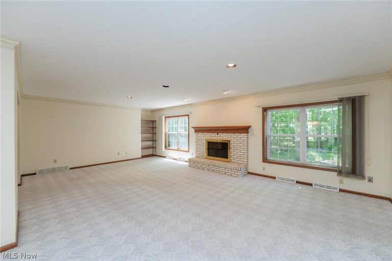 818 Shagbark Trail, Medina, OH - Photo 8