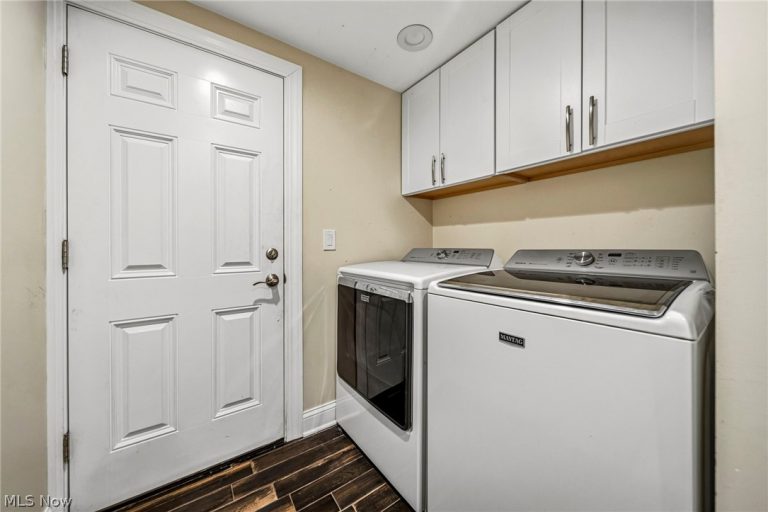 874 Nevin Street, Akron, OH - Photo 4