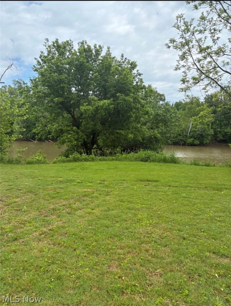 5973 Elizabeth Pike, Elizabeth, WV - Photo 4