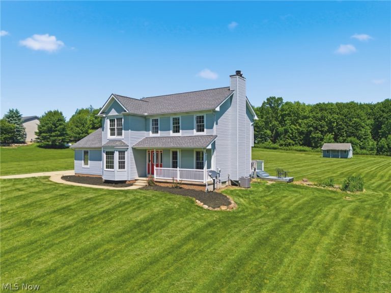 7987 Lisbon St E, East Canton, OH - Photo 2