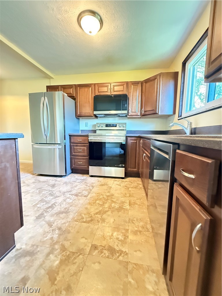 24665 Clareshire Drive #104, North Olmsted, OH - Photo 3