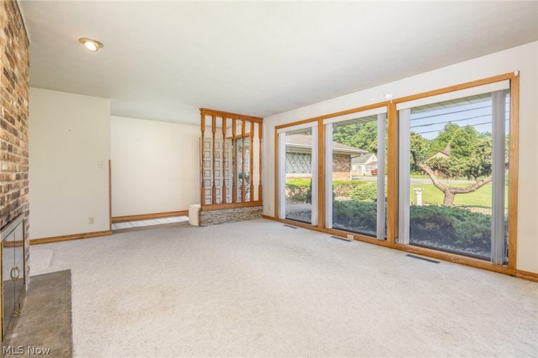 910 Glendale Road, Marietta, OH - Photo 6