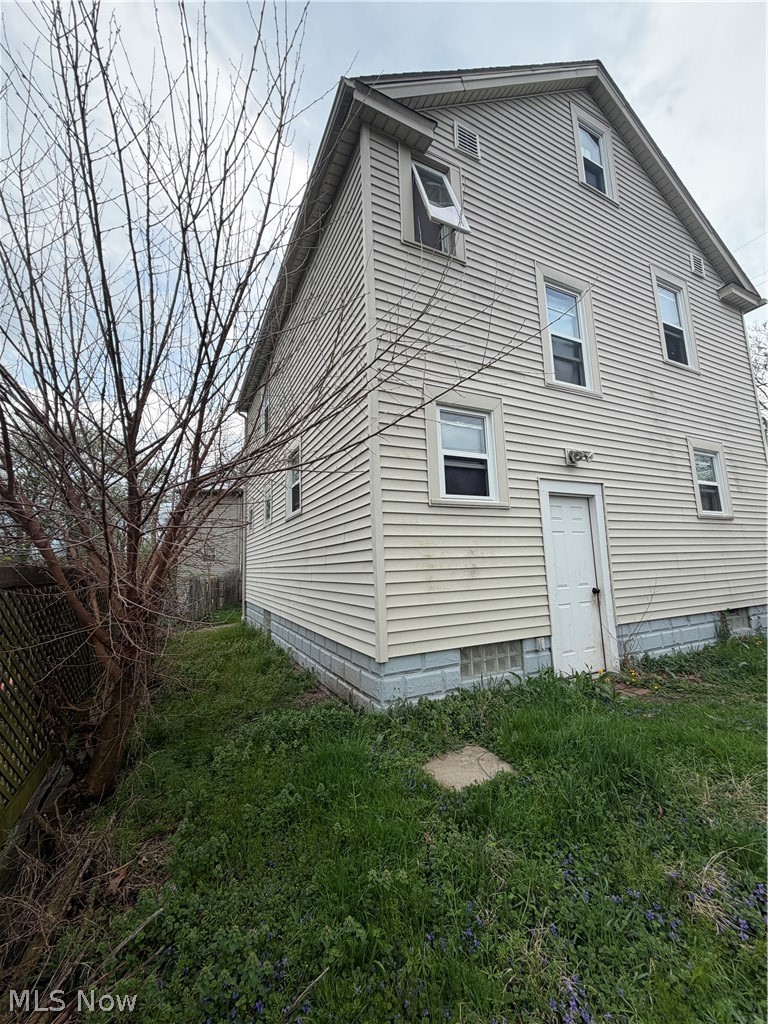 1015 Romig Avenue, Barberton, OH - Photo 4