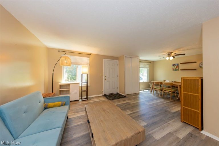1651 Mentor Avenue #2705, Painesville, OH - Photo 8