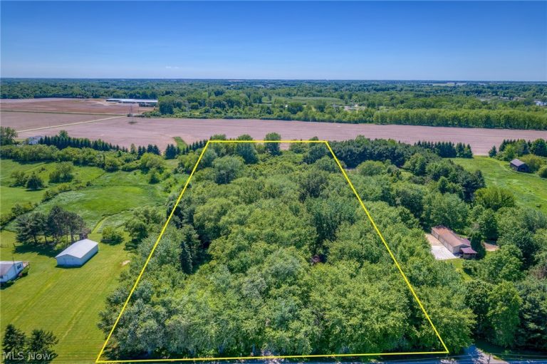 1811 Jeffries Road, Huron, OH - Photo 2