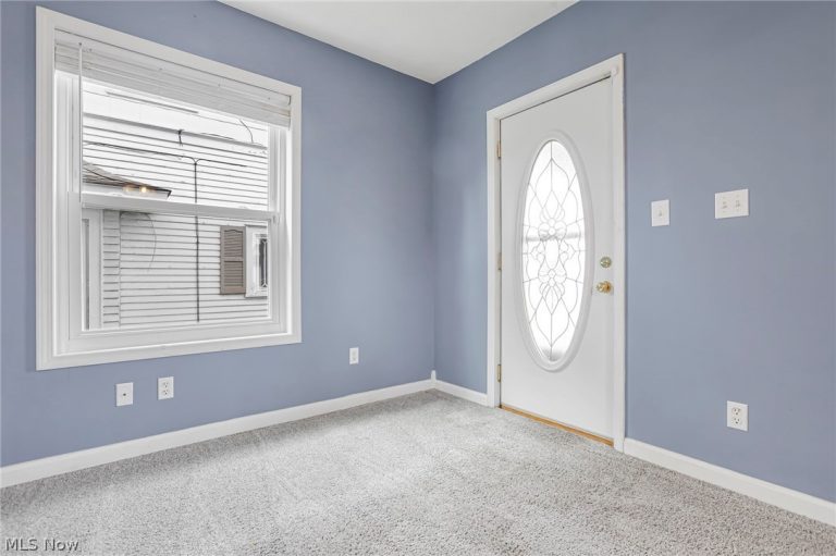 608 Clark Street, Cambridge, OH - Photo 6