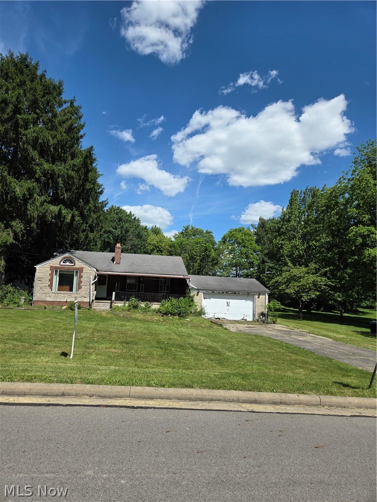 29 Philrose Lane, Poland, OH