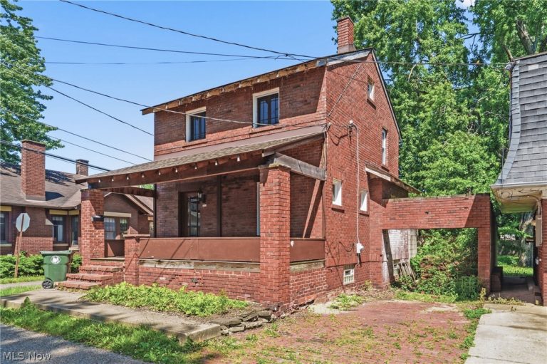 1413 13th Street, Canton, OH - Photo 2