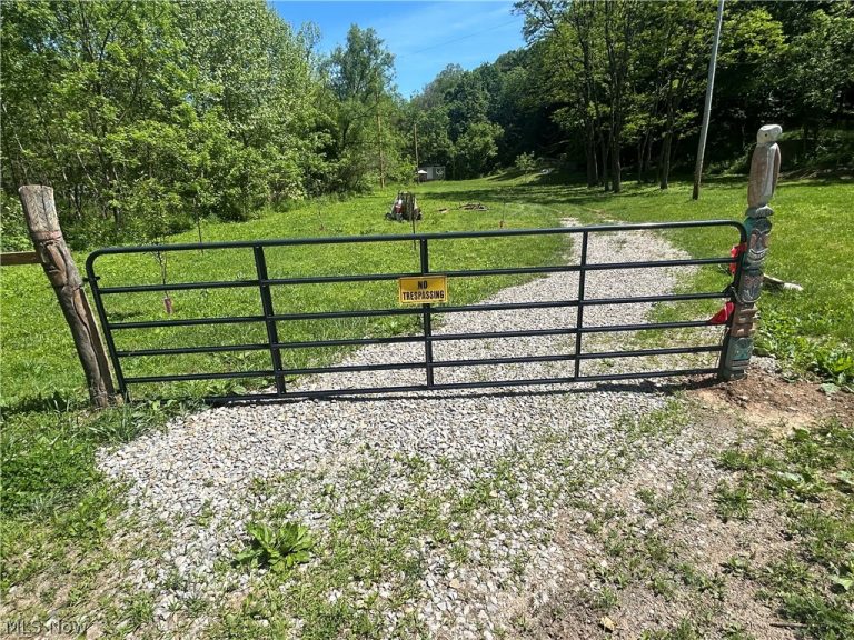 5854 Pounds Road, Glouster, OH - Photo 3