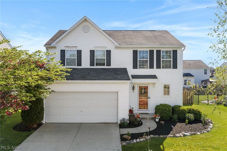 8764 Ashton Place Drive, North Ridgeville, OH, 44039