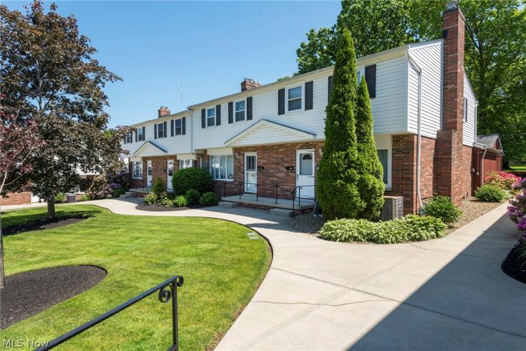 6484 State Road, Parma, OH, 44134