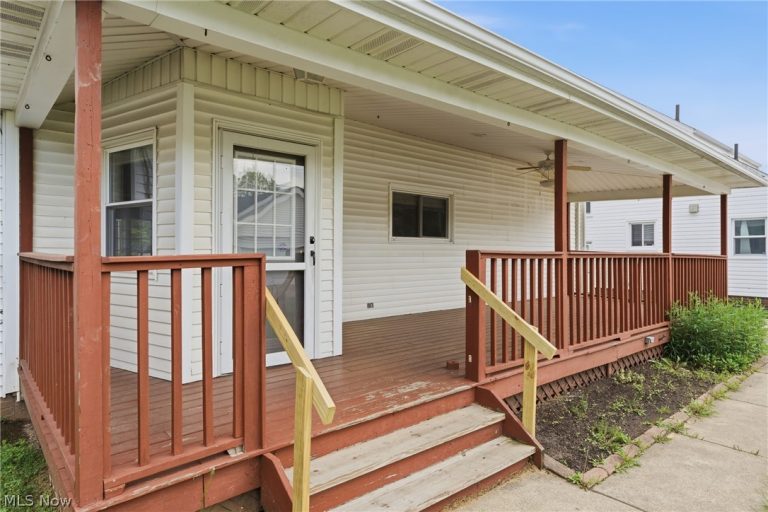 215 Harter Avenue, Canton, OH - Photo 5