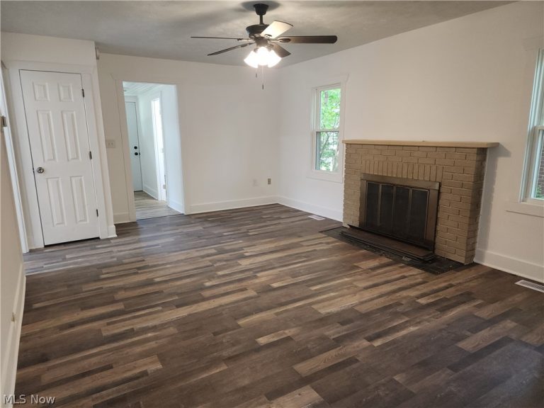 6247 Seneca Road, Mentor, OH - Photo 2