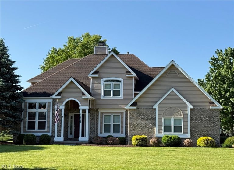 32291 Country Club Drive, Avon Lake, OH, 44012