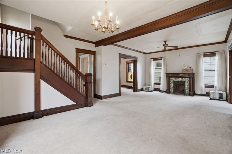 1221 Florencedale Avenue, Youngstown, OH - Photo 5