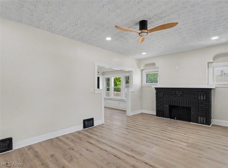 3682 143rd Street, Cleveland, OH - Photo 3