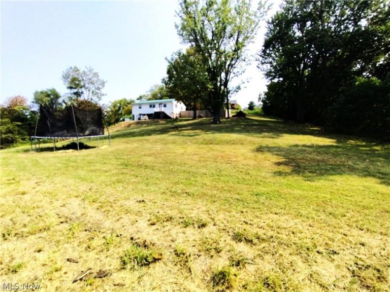 61900 Fairview Road, Barnesville, OH - Photo 3