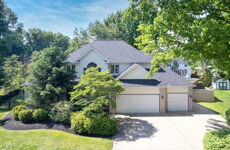 7580 Captains Court, Mentor, OH, 44060