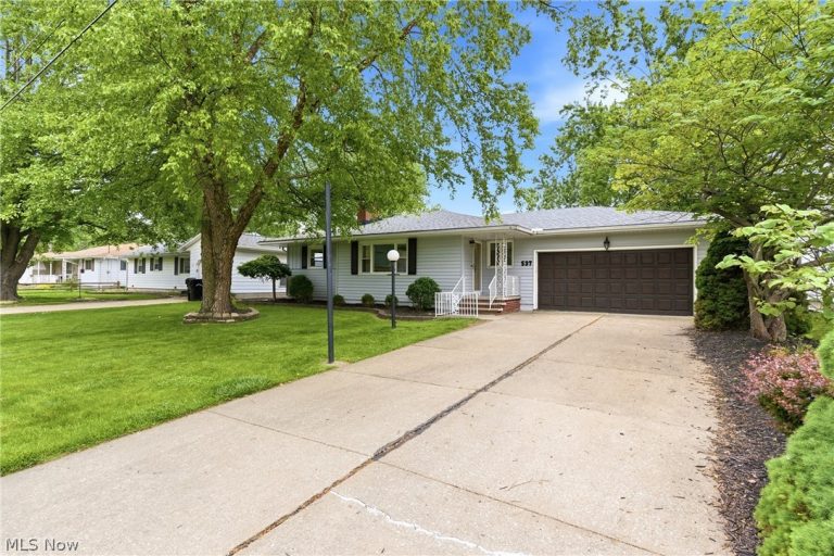 537 Randall Road, Elyria, OH - Photo 4