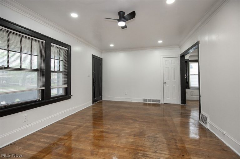 3867 147th Street, Cleveland, OH - Photo 6