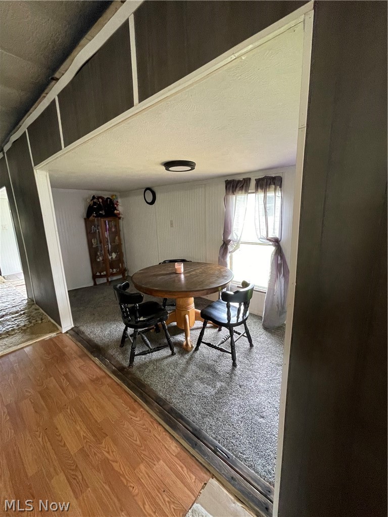 6411 Amanda Lane, Ravenna, OH - Photo 8