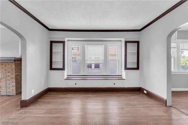 4700 Rockwood Road #2/UP, Garfield Heights, OH - Photo 6