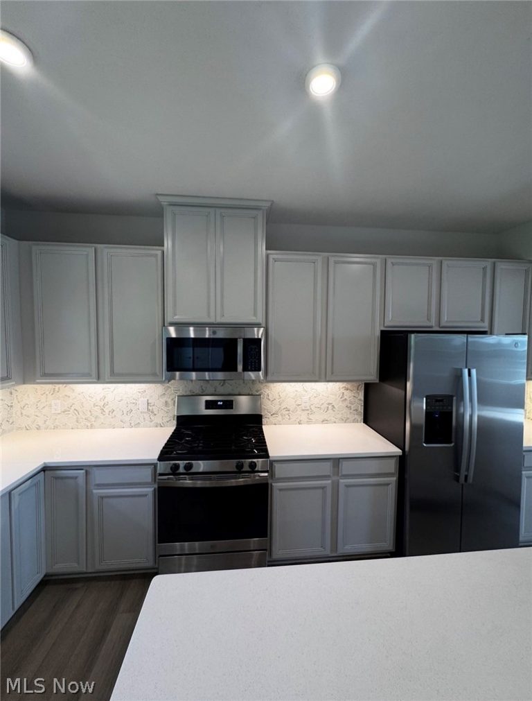 4045 Steels Circle, Cuyahoga Falls, OH - Photo 6