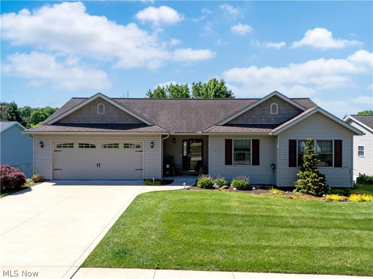 848 Hemlock Trail, Orrville, OH, 44667