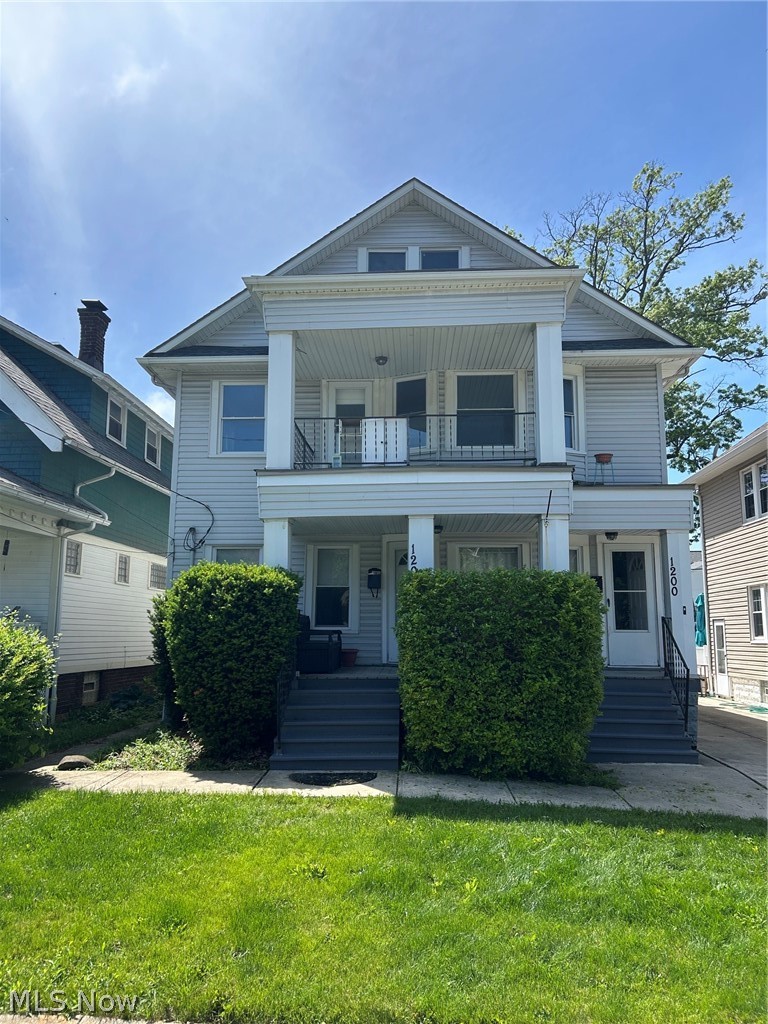 1200 Cook Avenue, Lakewood, OH, 44107
