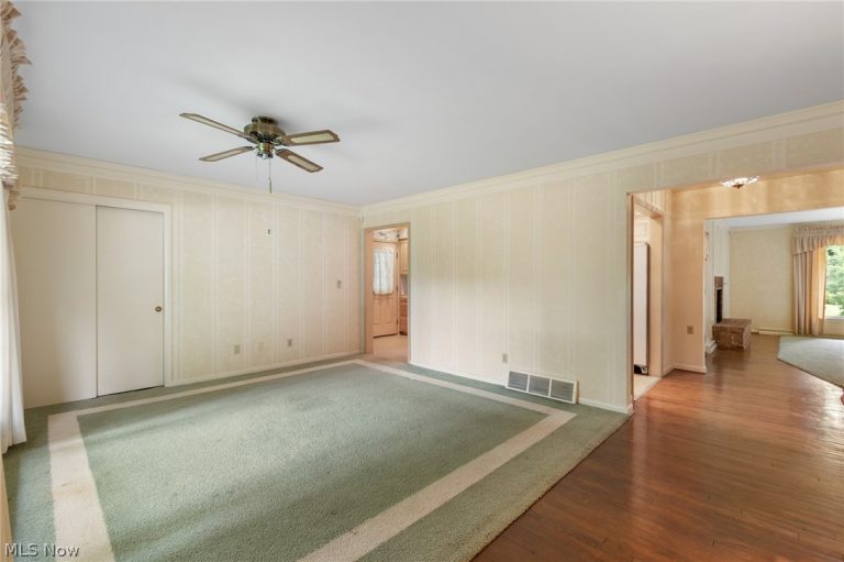 1254 Cherry Lane, Uniontown, OH - Photo 5