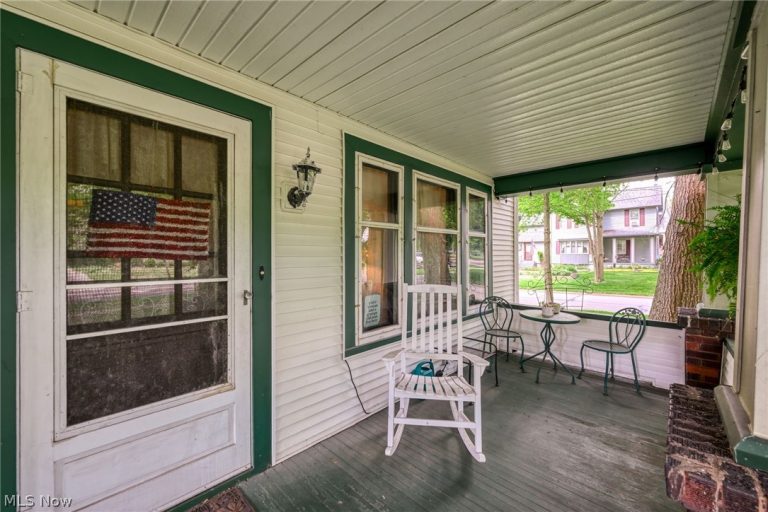 748 Main Street, Ravenna, OH - Photo 5