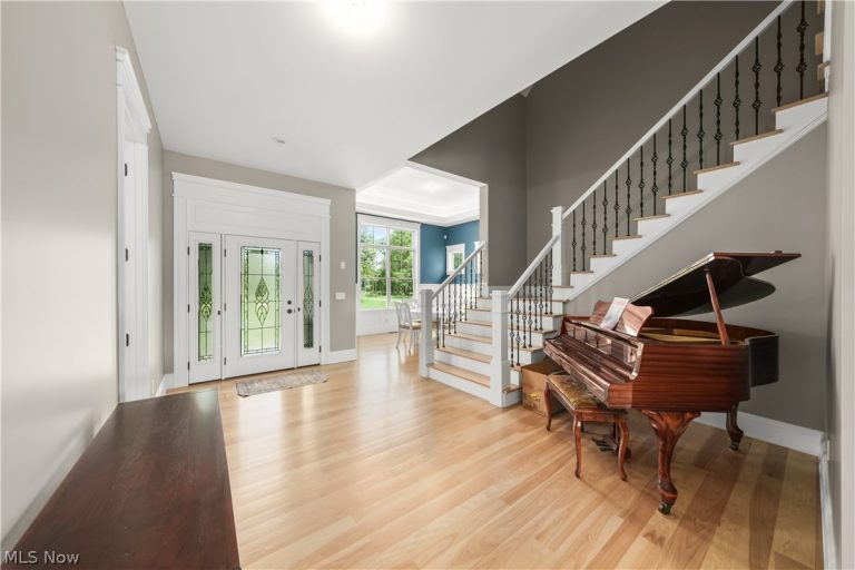 33553 Capel Road, Columbia Station, OH - Photo 3